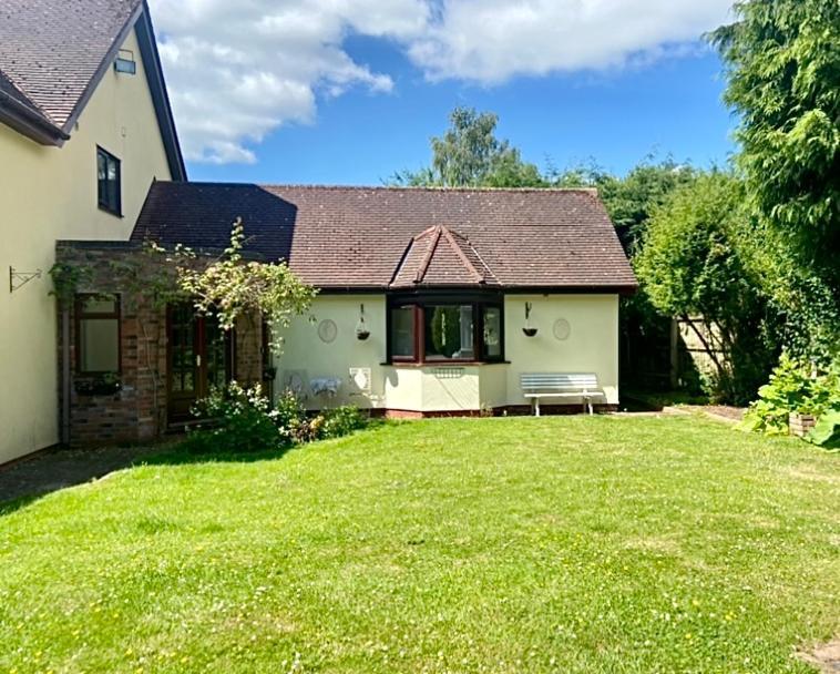 The Cottage On The Common Tenbury Exterior photo