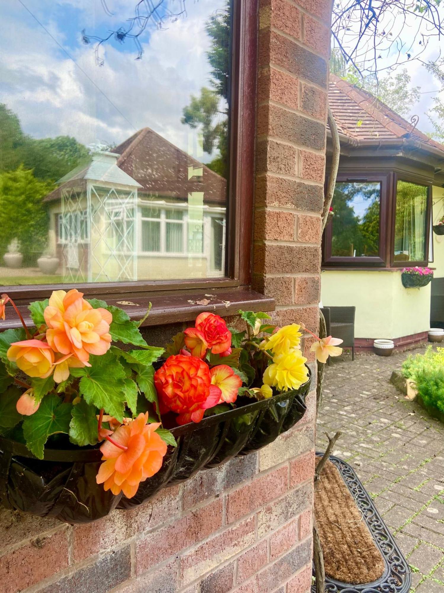 The Cottage On The Common Tenbury Exterior photo